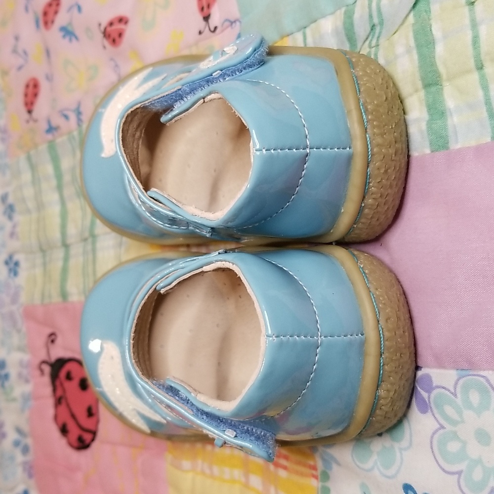 Livie & Luca Blue Patent leather Pio Pio w/white Glitter Bird Size 7 New No Box - Picture 3 of 5